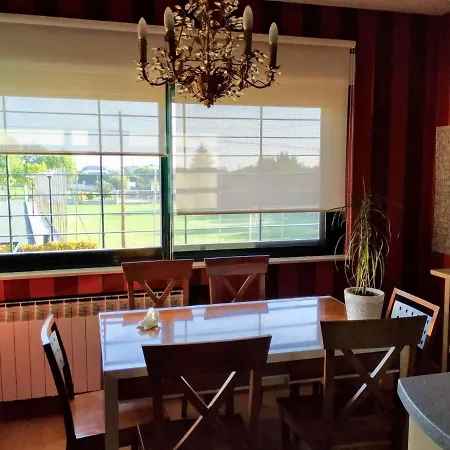 De Lujo Con Piscina Interior En Саламанка